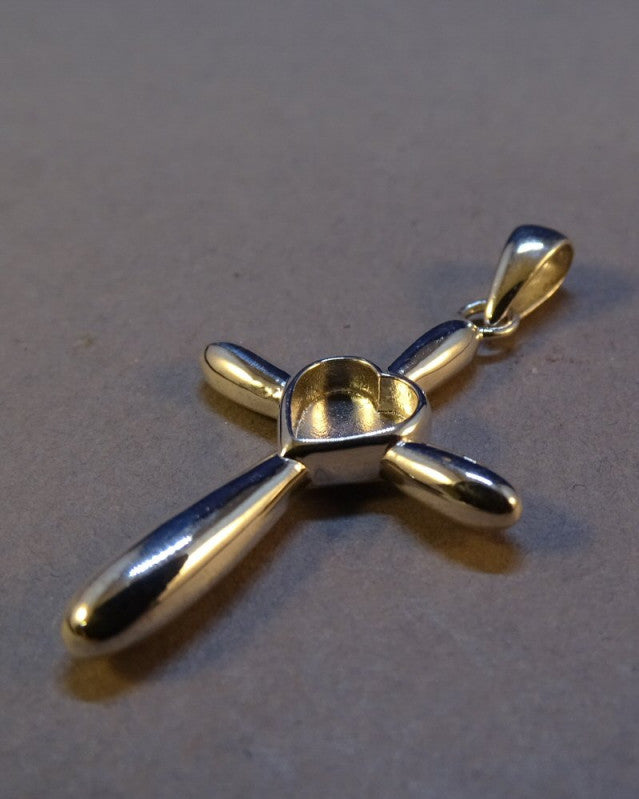 Silver Heart Cross Setting For Stones Or Resin