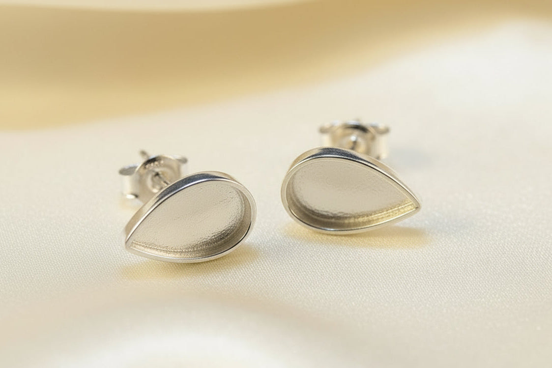 Silver Pear Shape Stud Earring Settings To Fit approx 10x7