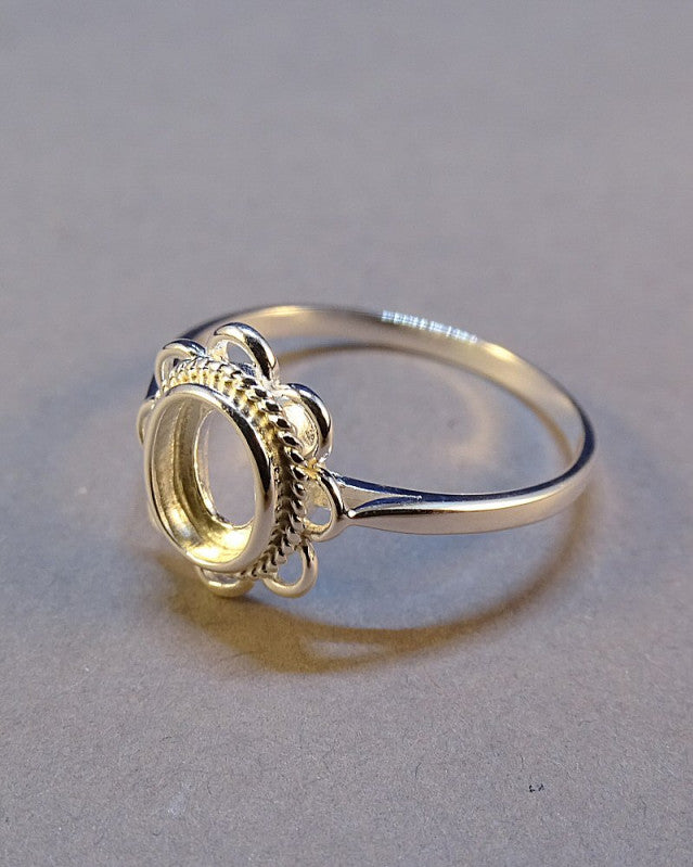 Frill Edge Silver Ring Cabochon Setting