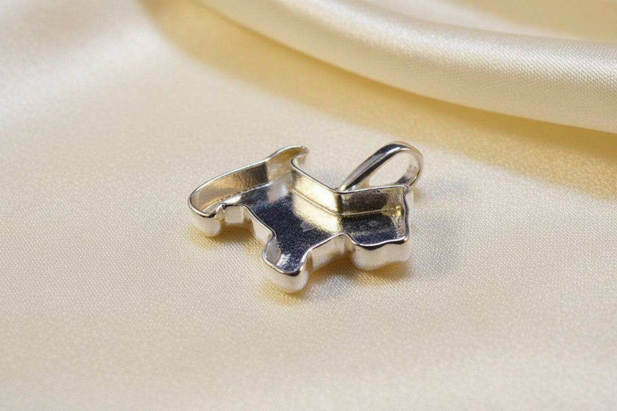 Silver Dog Pendant Suitable For Resin And Ashes