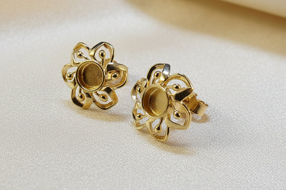 Solid Gold Fancy Studs To Fit 4mm Cabochon