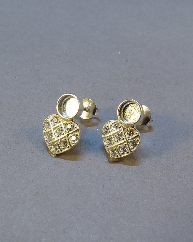 Silver Stud Earring with a cz Heart with 4mm Setting Area