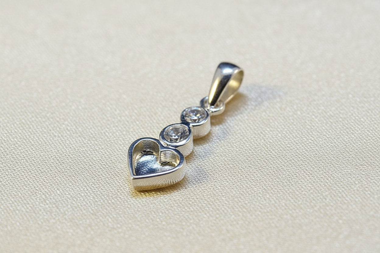 Small silver Heart And cz Pendant