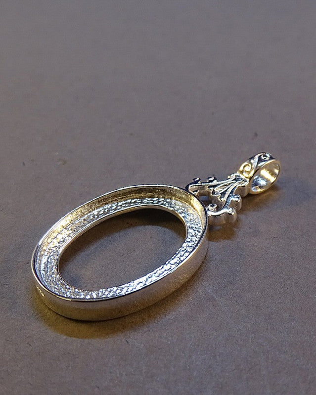 Silver Double Sided Pendant Bezel for Cabochons