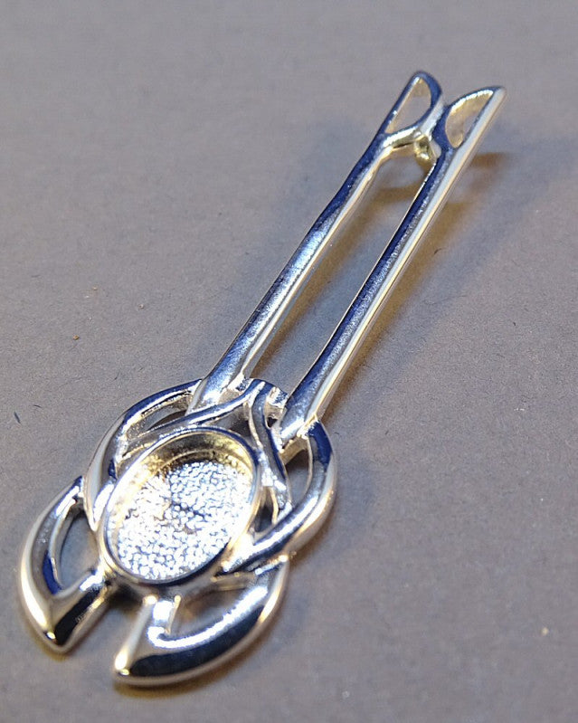 Silver Celtic Pendant Setting For 8x6 Cabochon