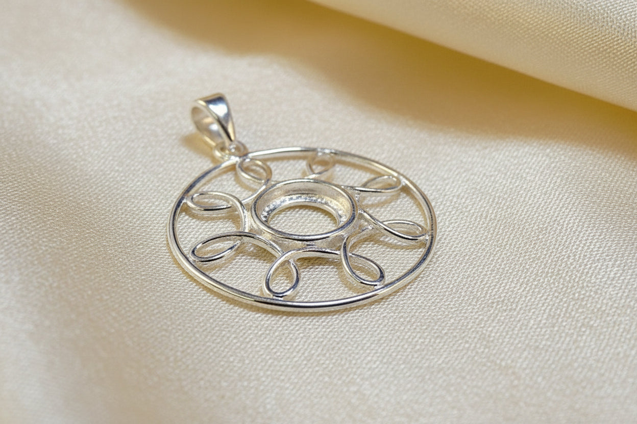 Silver wire Pendant Setting for 8mm cabochon