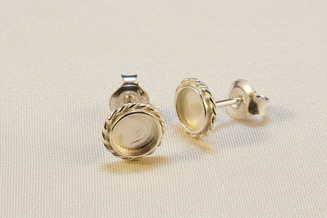 Round Solid Back Rope Edge Silver Earring Setting