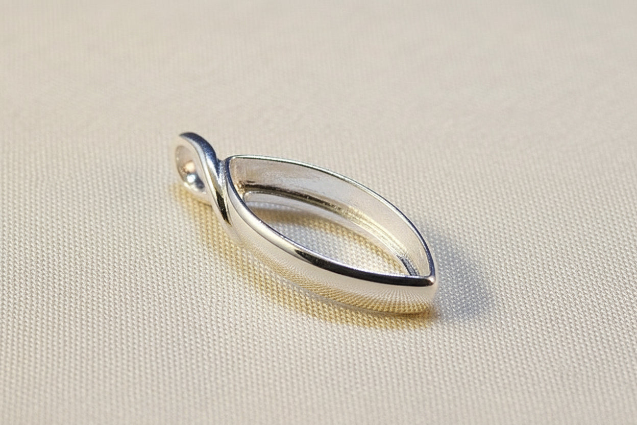 Unset Silver Pendant To Fit 18x8 Stone