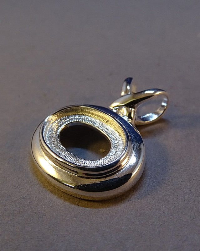 Silver Cabochon Pendant Setting