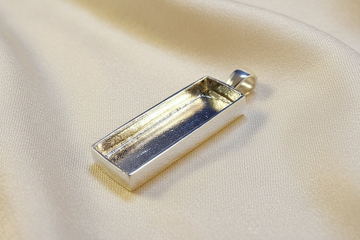 Oblong Solid Back Pendant Setting For Your Own Stones