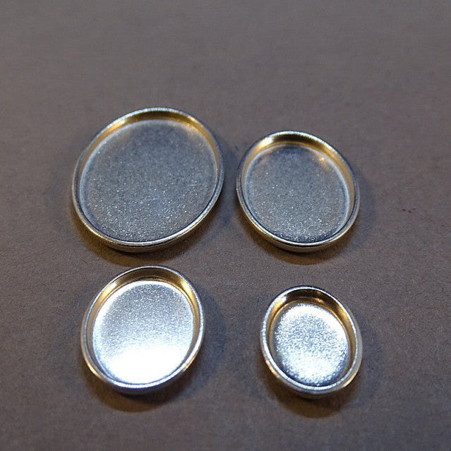 Heavy Silver Collet Cup Oval