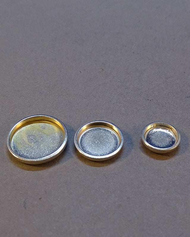 Heavy Silver Collet Cup Round