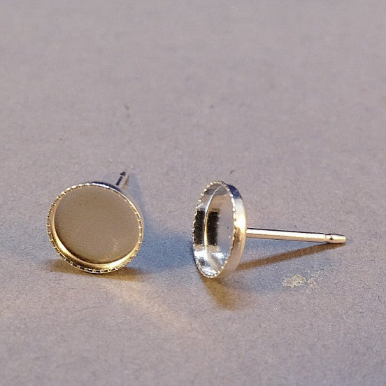 silver Light Weight Round Ear Stud Setting