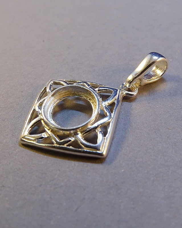 Silver Square Pendant Setting 8mm Fitting