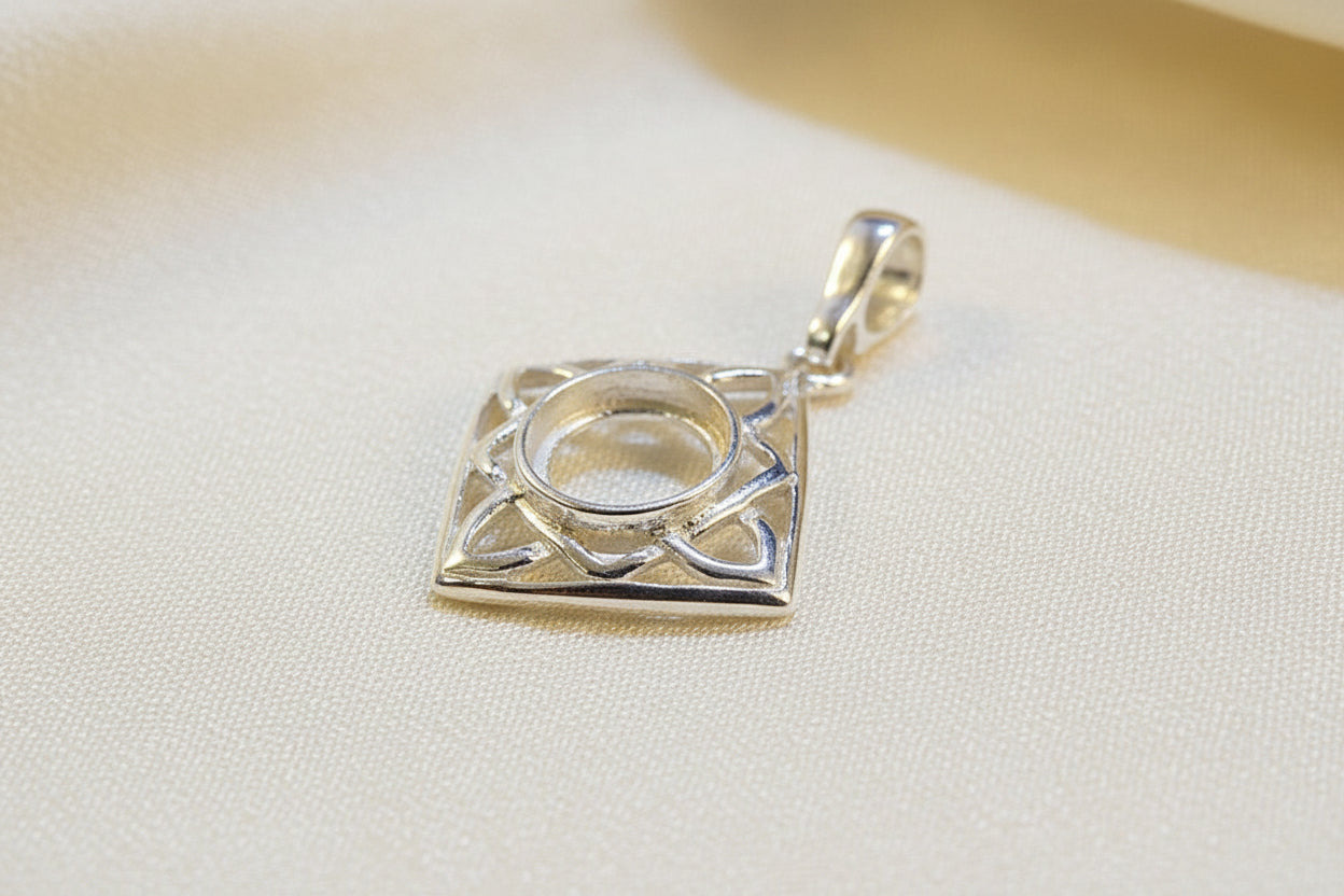 Silver Square Pendant Setting 8mm Fitting