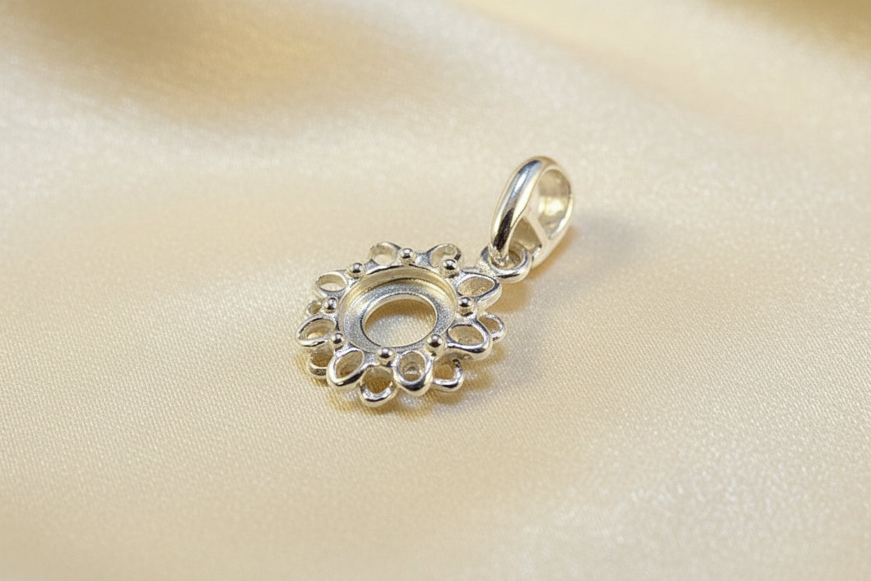Silver Pendant Mount To Fit A 6MM Cabochon