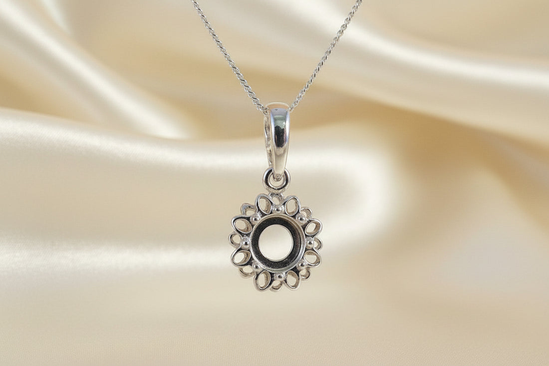 Silver Pendant Mount To Fit A 6MM Cabochon
