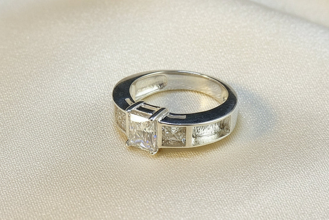 Silver 3 Stone CZ Ring With Shoulders For Resin