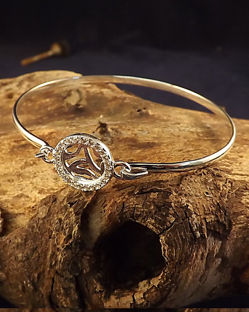 Silver Bangle For 10mm Cabochon Setting With CZ