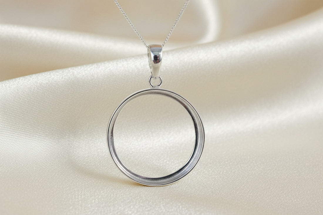 large round silver pendant setting blank