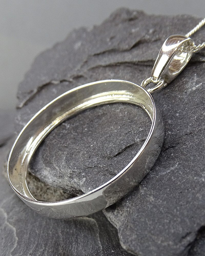 Plain Edge  solid silver Pendant Setting To Fit A Round 28mm Stone