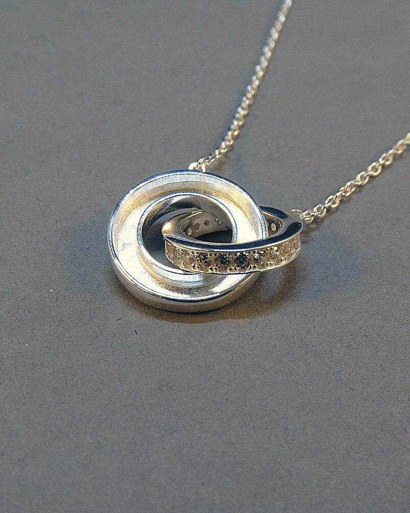 Stunning silver 925 double disc pendant for resin with cz