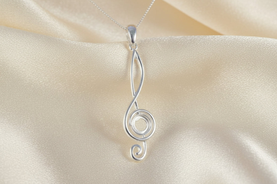 silver music pendant to fit a stone