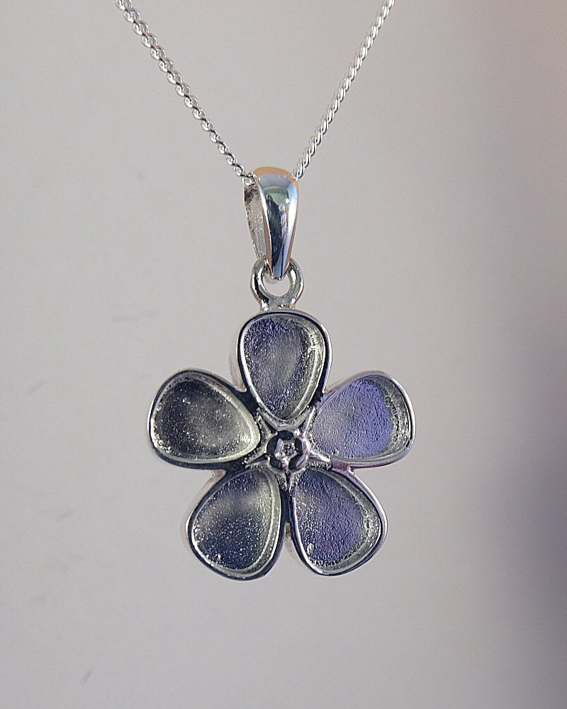 Silver Forget Me Not Pendant Suitable For Use With Resin