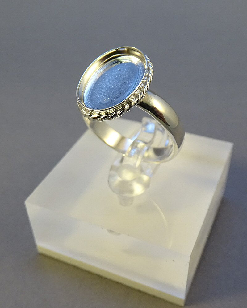 Solid Back Rope Ring Bezel Approx 14x10 Resin Or Cabs