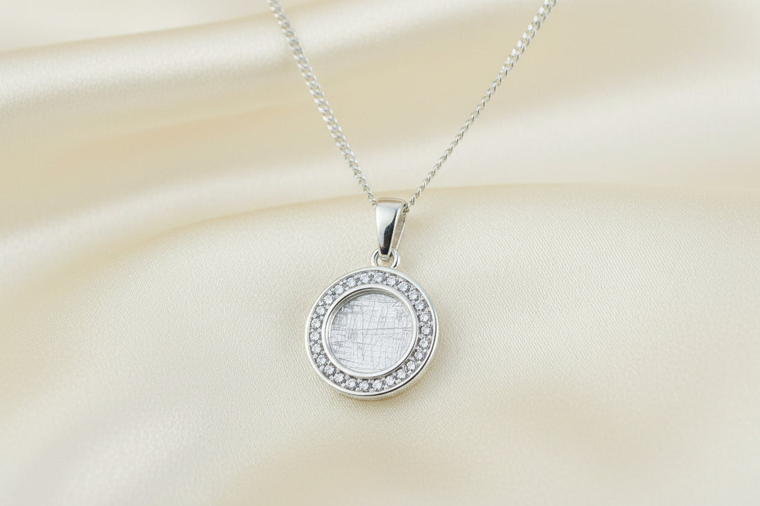 silver pendant with cz for resin