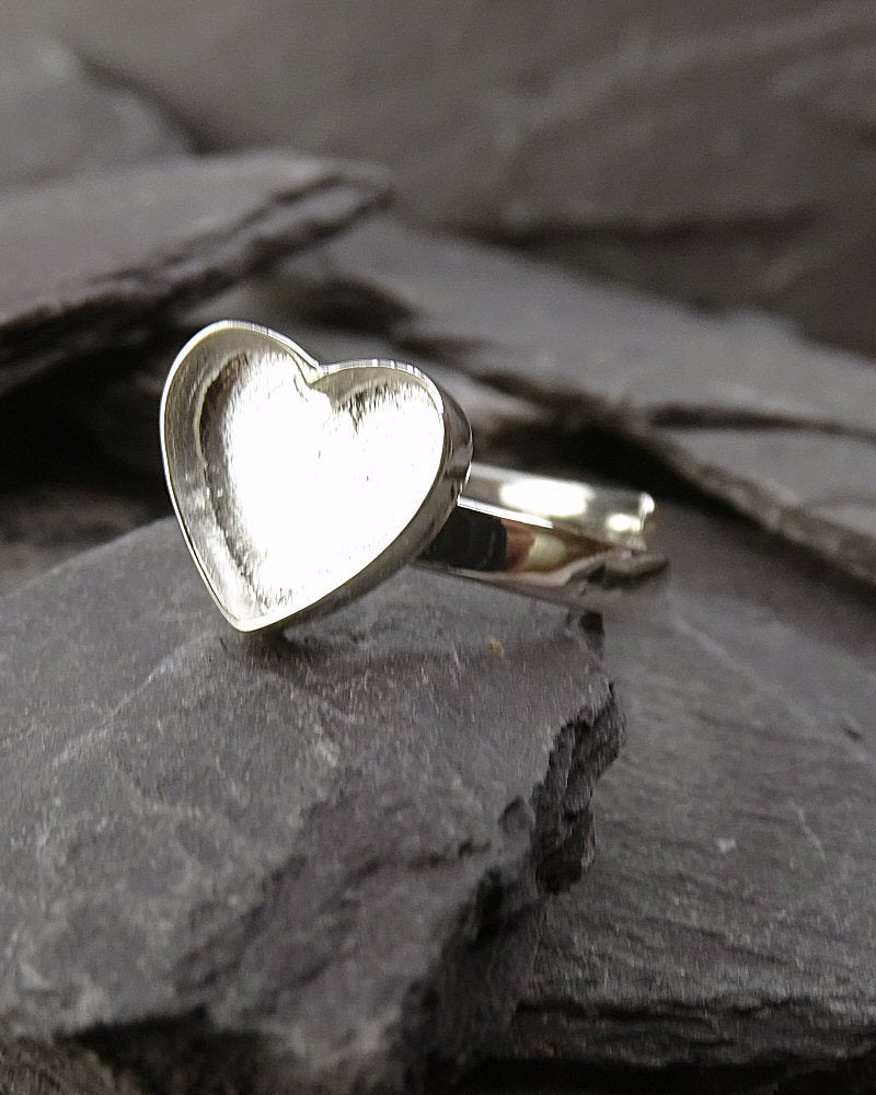 Adjustable Silver Heart Ring Setting For Resin