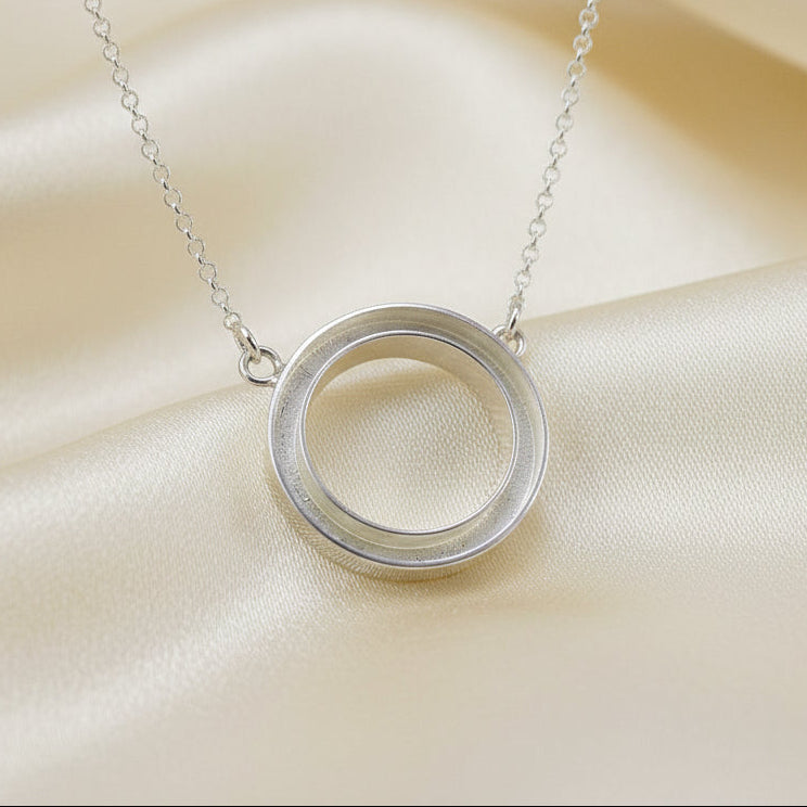 Silver Circle Of Life Pendant Blank Suitable For Use With Resin