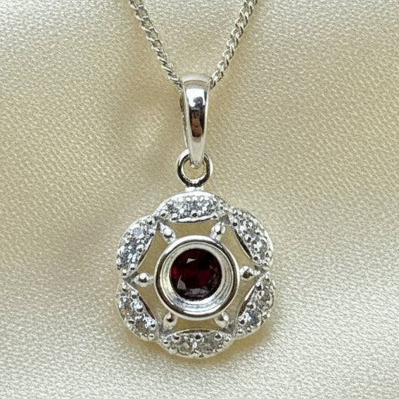 Solid silver pendant mount with cz to fit 5mm cabochon or resin