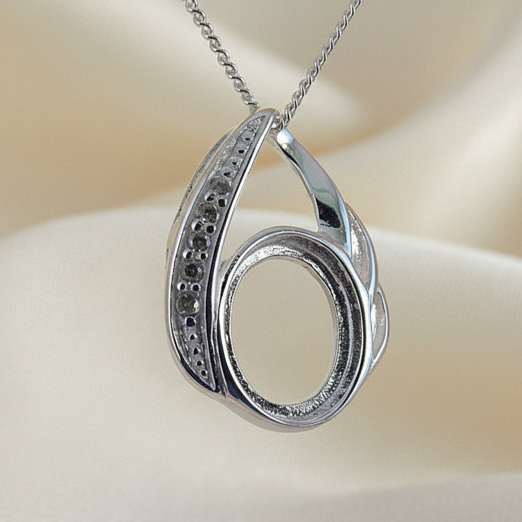 Silver 925 Pendant With cz To Fit 10x8 Cabochon