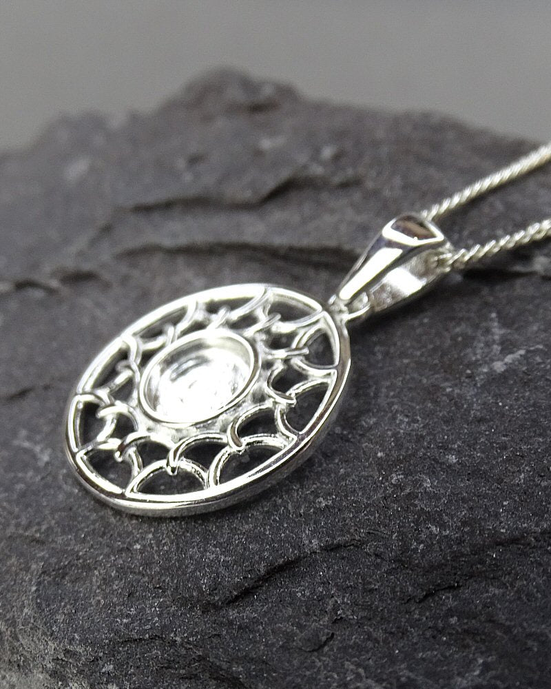 Stylish silver 925 pendant to fit 6mm cabochon or resin