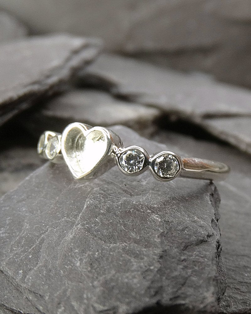 Silver heart ring with cz stones