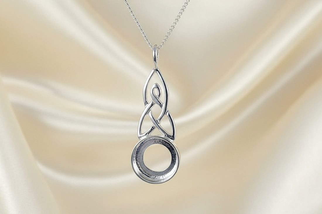 Silver Celtic Style Pendant Mount For 10mm Stone