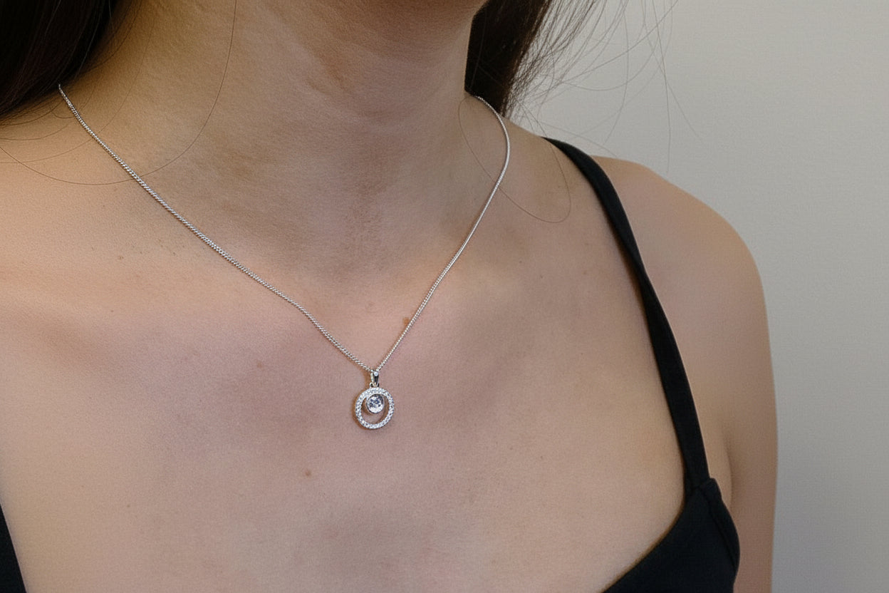 Round cz pendant setting for 5mm cabochon or resin