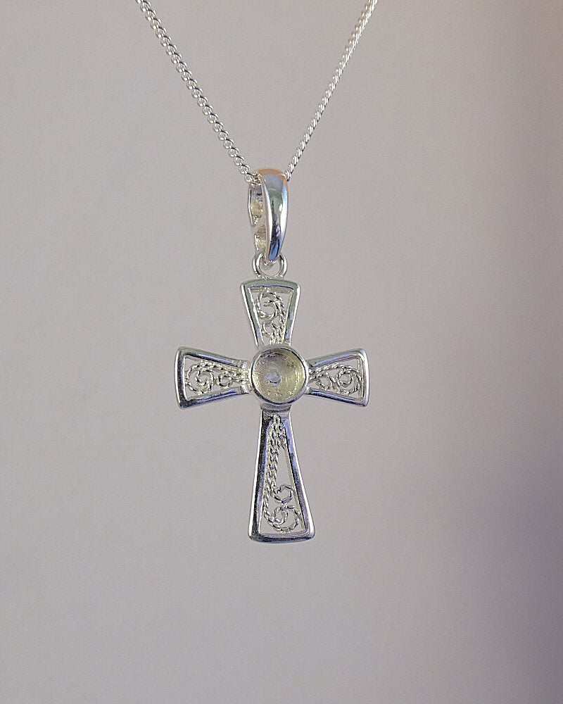Silver Fillagree Cross To Set A 4mm Stone