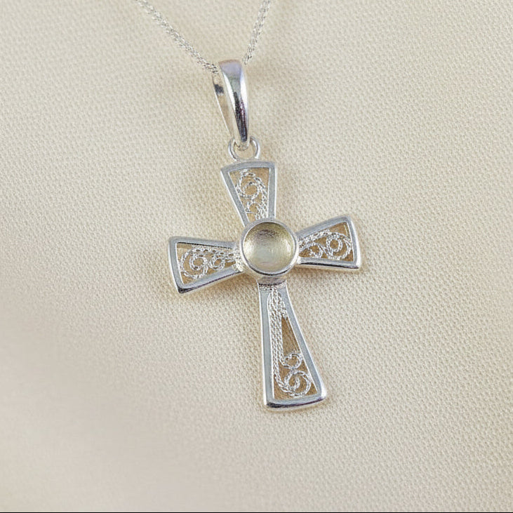 Silver Fillagree Cross To Set A 4mm Stone