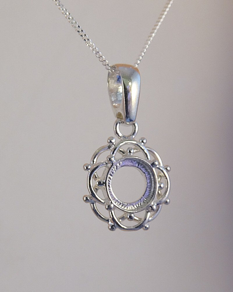 Unset Silver Pendant Mount For 8MM Stone