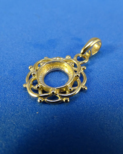 Solid Gold Celtic Style Pendant To Fit 8mm