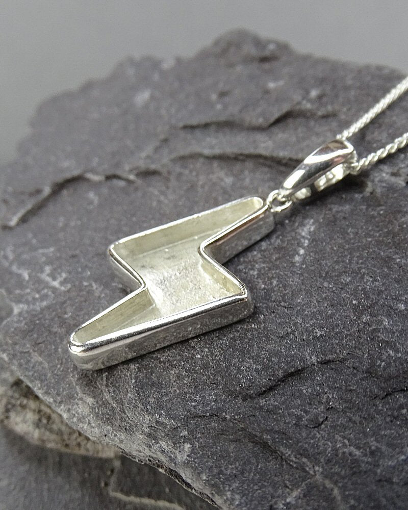 Silver Lightning Bolt  Pendant Suitable For Resin