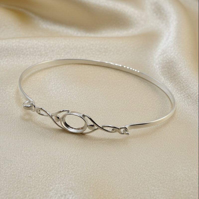 Silver Celtic Stlye Bangle Setting For 8x6 Cabochon
