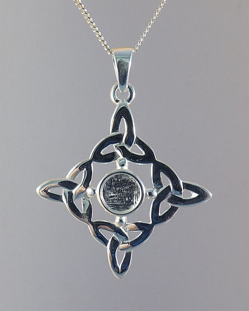 Solid Silver Celtic Style Pendant For 6mm Cabochons Or Resin