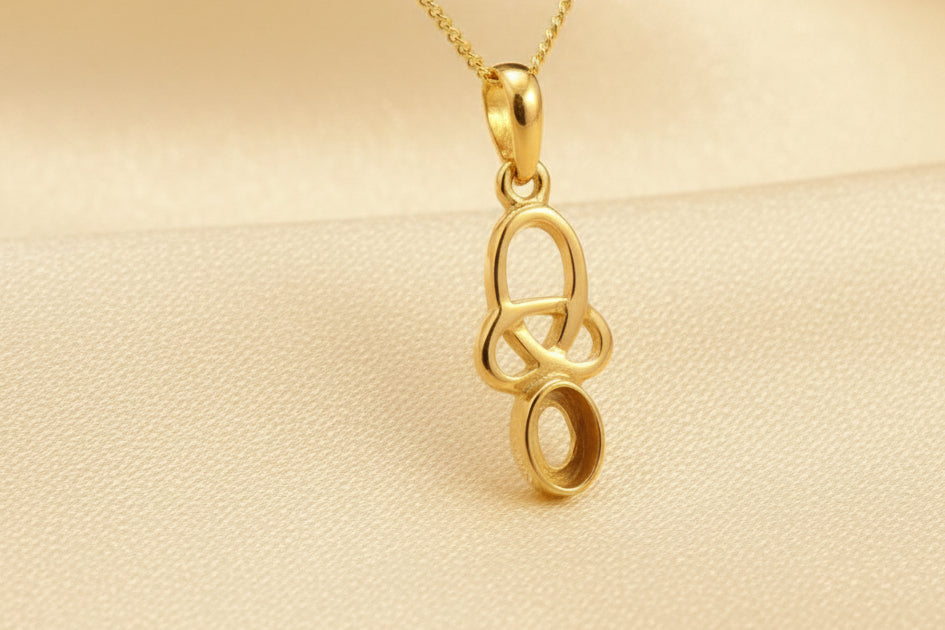 Small Solid Gold Celtic Pendant For 6x4