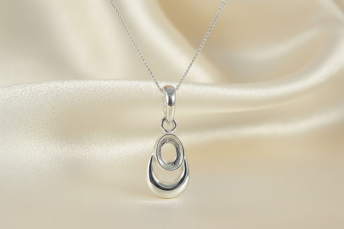 small silver pndant for 7x5 stone