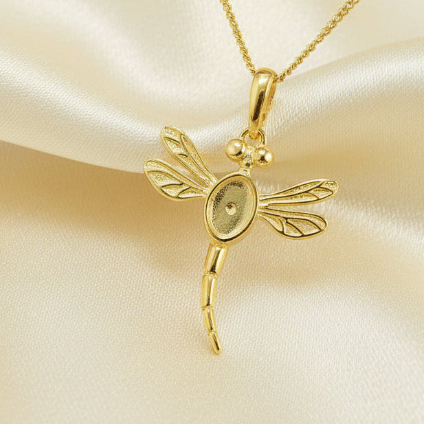 Solid Gold Dragonfly Pendant To Fit 7x5 Or Suitable Resin