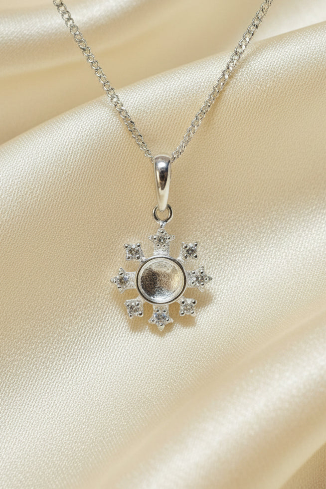 Solid Silver Snow Flake Pendant setting  For 5mm Cabochon Or Resin