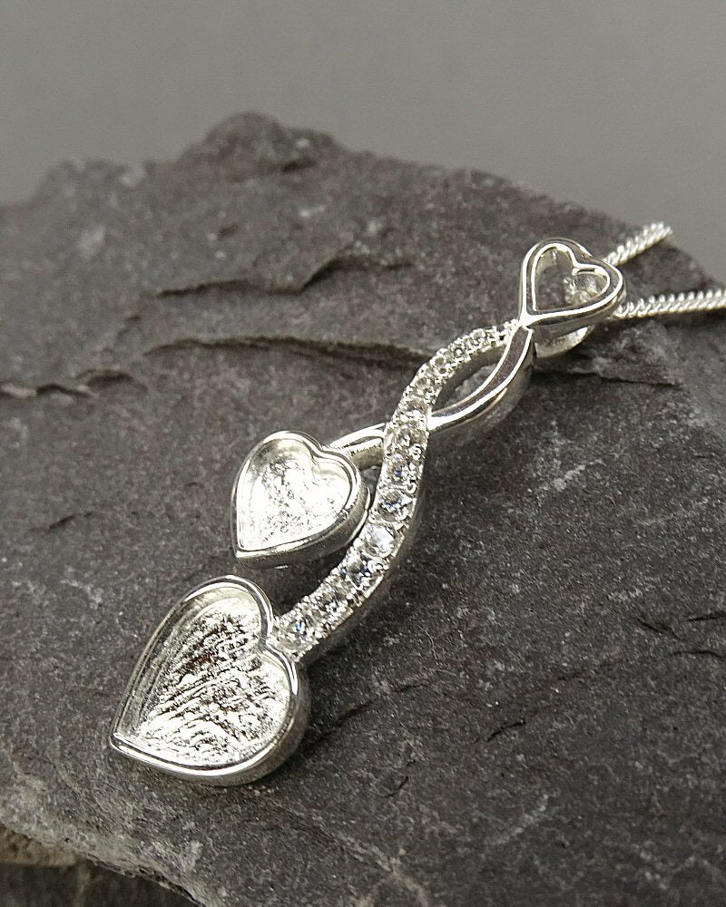 Silver Entwinned Hearts With CZ Stones Suitable For Resin